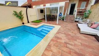 Casa adosada en venta en Hospital en Valdemoro