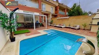 Casa adosada en venta en Hospital en Valdemoro