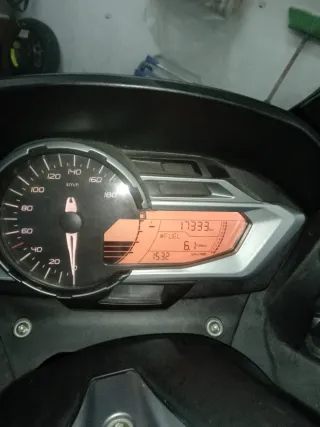 BMW C600 sport Maxi Scooter 2012 - 17.333 km