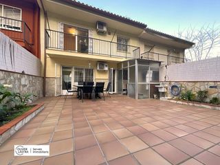 Chalet en venta en Sant Andreu de la Barca