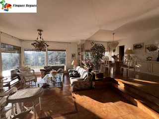 Chalet en venta en Begues