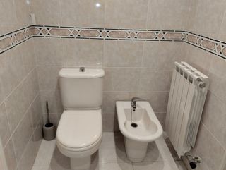 Piso en venta en Portillejo - Valdegastea en Logroño