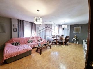 Piso en venta en Centro en San Vicente del Raspeig/Sant Vicent del Raspeig
