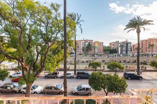 Piso en venta en Vistabella en Murcia