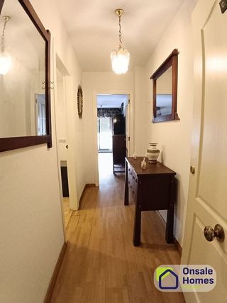 Piso en venta en Los Jardines de Marbella - La Ermita en Marbella