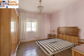 Piso en venta en Barrio de Zaidín en Granada
