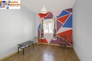Piso en venta en Barrio de Zaidín en Granada