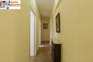 Piso en venta en Barrio de Zaidín en Granada