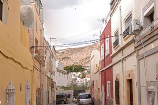 Piso en venta en La Chanca - Pescadería en Almería
