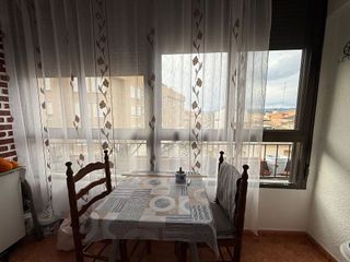 Piso en venta en Parque de la Bombilla-Pla de Rascanya en Llíria