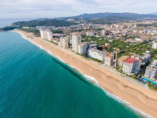 Piso en venta en Platja Llarga en Castell-Platja d´Aro