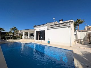 Chalet en venta en San Fulgencio