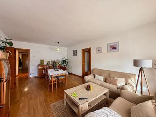 Piso en venta en Sant Andreu de Palomar en Barcelona