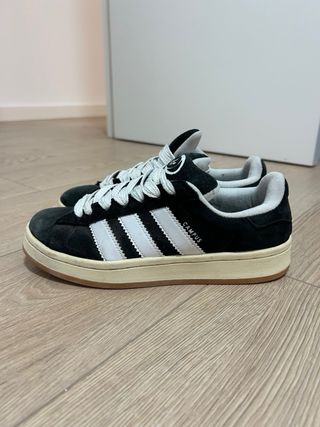 Zapatillas Adidas Campus Negras y Blancas