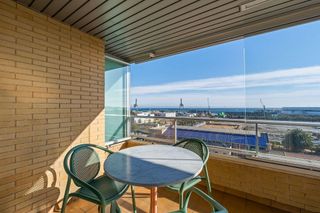 Piso en venta en Benalúa en Alicante