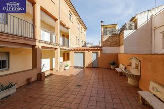 Piso en venta en Avda. De los Ogíjares en Armilla