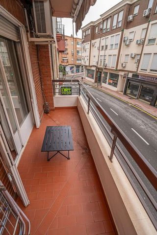 Piso en venta en Linares
