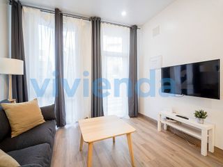 Piso en venta en Bellas Vistas en Madrid