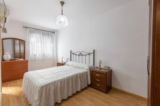 Piso en venta en Zubia (La)