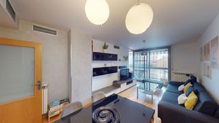 Piso en venta en Parla Este en Parla