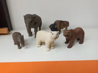 Figuras animales salvajes