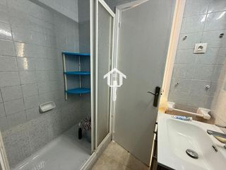 Piso en venta en Cuatrocientas Viviendas en Alicante