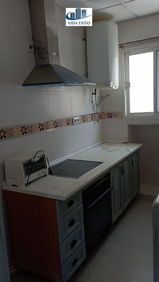 Piso en venta en Linares