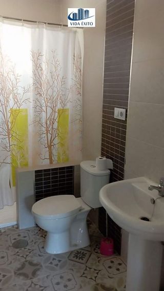 Piso en venta en Linares