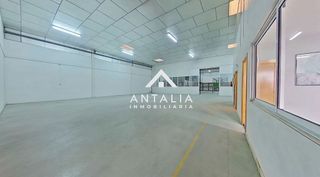 Nave industrial en alquiler en Ruta de la Plata en Cáceres
