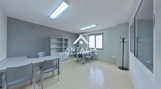 Nave industrial en alquiler en Ruta de la Plata en Cáceres