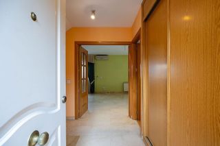 Casa pareada en venta en Pintores-Ferial en Parla