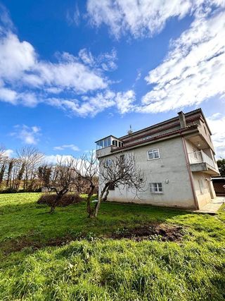 Chalet en venta en Monforte de Lemos