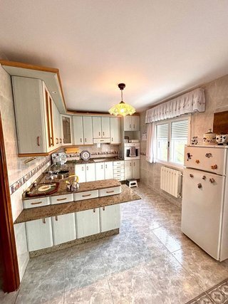 Chalet en venta en Monforte de Lemos