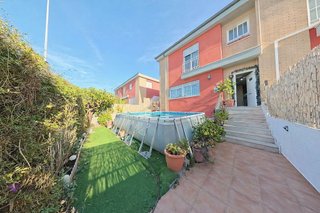 Casa pareada en venta en Zona Playa en Burriana