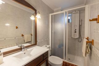 Casa adosada en venta en Ogíjares