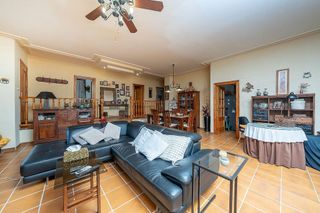 Chalet en venta en Novelda