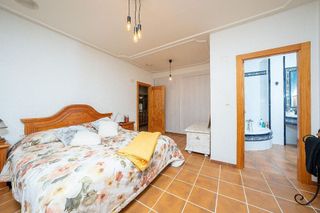 Chalet en venta en Novelda