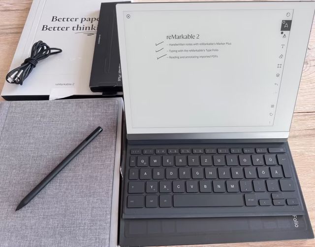reMarkable 2 com Teclado e Caneta