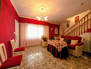 Casa adosada en venta en Loja