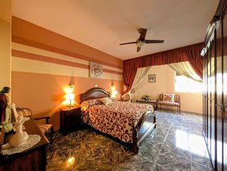 Casa adosada en venta en Loja