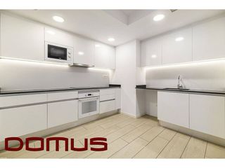 Piso en venta en Sant Josep en Hospitalet de Llobregat, L´