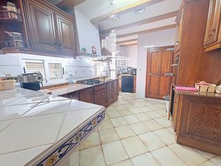 Casa en venta en Petrer