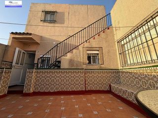 Chalet en venta en Este-Delicias en Jerez de la Frontera