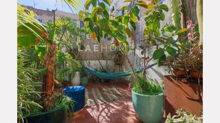 Piso en venta en El Raval en Barcelona