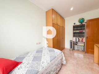 Casa adosada en venta en Esparreguera