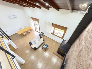 Chalet en venta en Vallirana