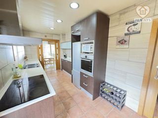 Chalet en venta en Vallirana
