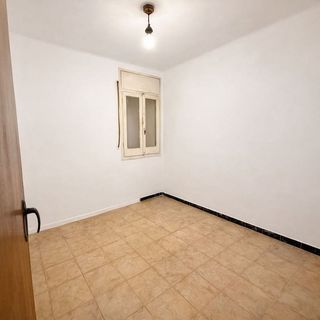 Piso en venta en Riu en Santa Coloma de Gramanet