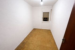 Piso en venta en Riu en Santa Coloma de Gramanet