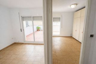 Piso en venta en Riu en Santa Coloma de Gramanet